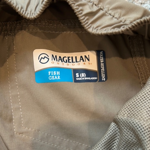Magellan Outdoors Fish Gear Boys Shorts Size 8 - Picture 5 of 5